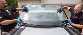 Your windshield replacement will be performed by a local, qualified and experienced auto glass technician. Same Day Auto Glass Repair Replacement Minneapolis Mn