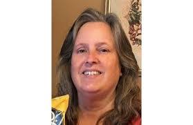 Kelly Slusser's Instagram, Twitter & Facebook