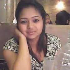 Khlad ka Air Hostess na Shillong ha ka rukom kaba i pher ha Kolkata Hynne  ka step la lap ia ka metiap jong kawei ka Air Hostess ka ba trei bad ki
