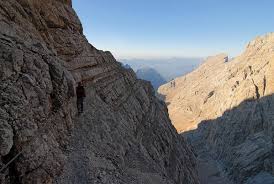 Outdoorequipment hochwertiger marken für einsteiger bis profi bei bergwerker.de kaufen! Klettersteig De Klettersteig Beschreibung Klettersteig Attilio Tissi