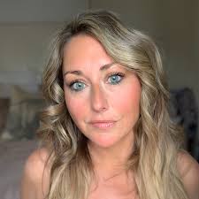 Join Out-Racqueting Cancer Fundraising for outLIVING cancer, May 22- 23,  2021 by Hope Scarves