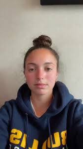 Nicole Rood's Instagram, Twitter & Facebook