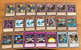 Die meisten blackwing decks legen großen wert darauf möglichst schnell viele schwarzflügel aufs feld zu bringen. Yugioh Schwarzflugel Deck Gunstig Kaufen Ebay