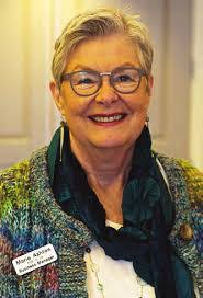 Lorraine Somerville's Instagram, Twitter & Facebook