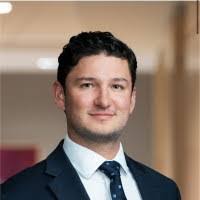 Travis Vest's Instagram, Twitter & Facebook