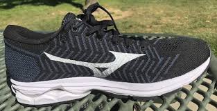 Fly featherlight in your new men's mizuno rider dynamic responsiveness mixes with a natural fit and sleek knitted upper for fast times in your rider waveknit 3. Mizuno Waveknit R2 Deals Facts Reviews 2021 Runrepeat