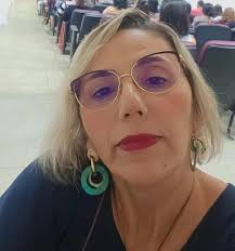 Nem tudo é fácil. Aliás, quase nada é. Nem foi... E tudo bem por isso. Este  final de semana estive em mais uma jornada intensa: Pós-graduação em  Neurociência na UFPE. São 5