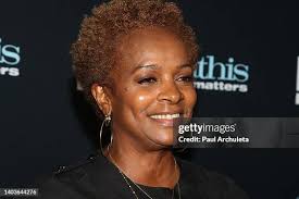 150 Vanessa Mathis Photos & High Res Pictures