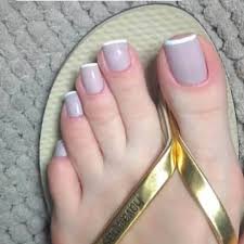 Eso sí, estas uñas son aptas solo para el verano, pues ponerse zapatos resultaría más que incómodo, además de poner en riesgo tus medias o calcetines.aunque hay quien lo hace, eso sí con doble protección, o. No Hay Ninguna Descripcion De La Foto Disponible Beautiful Toes Gorgeous Feet Pretty Toes
