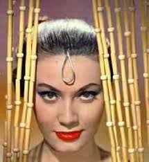 Who is Sandra Warner dating? Sandra Warner boyfriend, husband