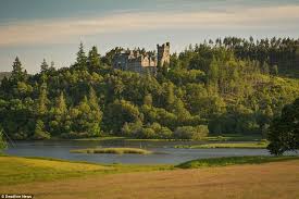 Scottish Castle With 40 Bedrooms Goes Up For Sale For Just 900 000 With Images Highlands Castle Scottish Castles Castle