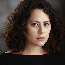 Esther Fernandez's Instagram, Twitter & Facebook