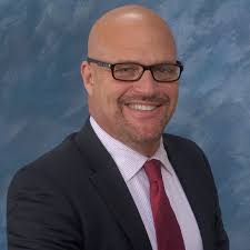 Living Large Radio with Mark Henry