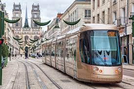 Attending these events is an amazing experience, but the crowds are huge, so you may prefer to go for a quieter visit. Orleans Campus France