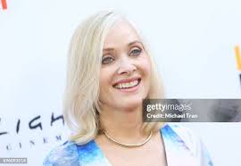 406 fotos e imágenes de alta resolución de Barbara Crampton