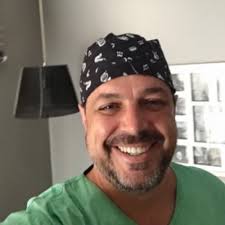 A Miriam Leitão e o Fernando "sunga de crochê" Gabeira... Não foram  convidados também? Eram (na época) todos do mesmo Bando.