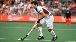 Liebe #hockeyspieler, wisst ihr noch, wie wir uns früher im training am anfang 20 minuten die bälle zuschlagen und zuschlenzen mussten? Der Beste Hockey Spieler Der Welt Ist Ein Antwerpener Grenzecho