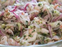 · tiritas de pescado estilo zihuatanejo, en una sola imagen aprenderás como preparar esta sencilla receta esta tarde el chef sandoval preparan una deliciosas tiritas de pescado para estas fechas. Tiritas Pescado Traditional Saltwater Fish Dish From Zihuatanejo Mexico