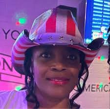 Best Fall party idea! 🎃 be the life of the party with this awesome punch,  which can be family friendly, or adult. 😉 It was so cheap, and so fun to  add