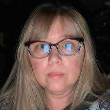 Lynn Doty's Instagram, Twitter & Facebook