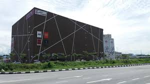 Changes may occur without prior notice. Mohd Faiz Bin Abdul Manan Aeon Mall Klebang