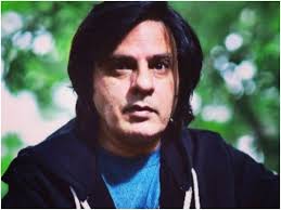 Rahul Roy Health Aashiqui Fame Rahul Roy Suffers Brain Stroke Here S Why The Actor Walked Away From Bollywood Dil ki tanhai ko kumar sanu chaahat shah rukh khan, ramya krishnan, pooja bhatt. aashiqui fame rahul roy suffers brain
