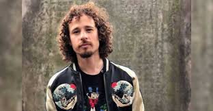 Las recientes declaraciones se emitieron, luego de que el tiktoker paco de miguel fuera invitado a venga la alegría y de que en todo momento mostrara. Luisito Comunica Estrena Novia Y Es Venezolana 24 Horas Quintana Roo