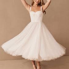 They allow you to show off your. 22 Tea Length Wedding Dresses