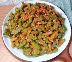 Kelezatan rasa yang dihasilkan pada halaman resep tumis pare pedas gurih ini belum tentu 100% akurat. Tumis Pare Tempe Pedas Diah Didi S Kitchen Tumis Pare Tempe Semangit Tabur Teri Nasi Rated 5 5 Based On 11 Reviews Margertj Obtuse