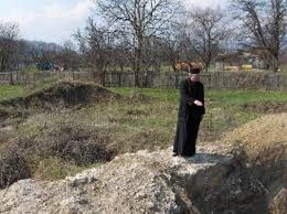 La manastirea casin sedinta consiliului local din 16 sep filmare exclusiv tv 4k. Descoperire ArheologicÄ In Parohia SfinÅ£ii Mihail Si Gavriil MÄnÄstirea CaÈin