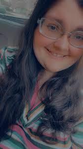 Amber Beech's Instagram, Twitter & Facebook