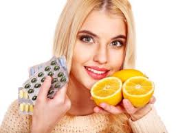 Mierea este cel mai cunoscut, dar si cel mai vechi remediu folosit pentru durerile de gat. Cum Poti Trata Durerile In Gat In Mod Natural