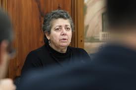 Ana paula vitorino (1962 doğumlu), portekizli bir politikacıdır. Ana Paula Vitorino Diminuicao Do Stock Da Sardinha Dura Ha Quase 20 Anos Pescas Publico