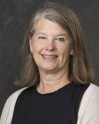 Kim Tunnell's Instagram, Twitter & Facebook