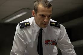 Un jeune homme a le don rare de reconnaître chaque son qu'il entend. Le Chant Du Loup Antonin Baudry Critique