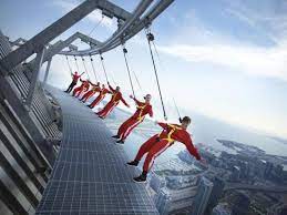 Write a comment cancel reply. Edge Walk At The Cn Tower Toronto Aktuelle 2021 Lohnt Es Sich Mit Fotos