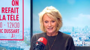 Sophie Davant donne des nouvelles de ses enfants, Nicolas et Valentine  Sled, et déplore de les voir moins souvent