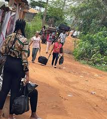 Truck loaded with ammunition falls in anambra. Anambra State Government Imposes Curfew On Igbariam Aguleri Umueri Nteje Awkuzu And Umunya Communities After 9 Are Killed