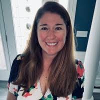 Debra Woosley's Instagram, Twitter & Facebook