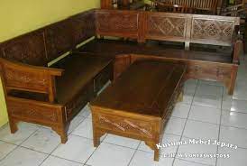Dalam menciptakan sebuah furniture yang terlihat bagus tapi dengan kenyamanan kami membuat funiture berbahan kayu trembesi dan kayu jati tergantung jenis furniture yang dibutuhkan bangku solid antik minimalis moderen kayu trembesi. Jual Kursi Sudut Minimalis Kayu Jatii Di Lapak Kusuma Mebel Jepara Bukalapak