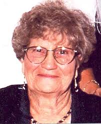 Dora Banda's Instagram, Twitter & Facebook