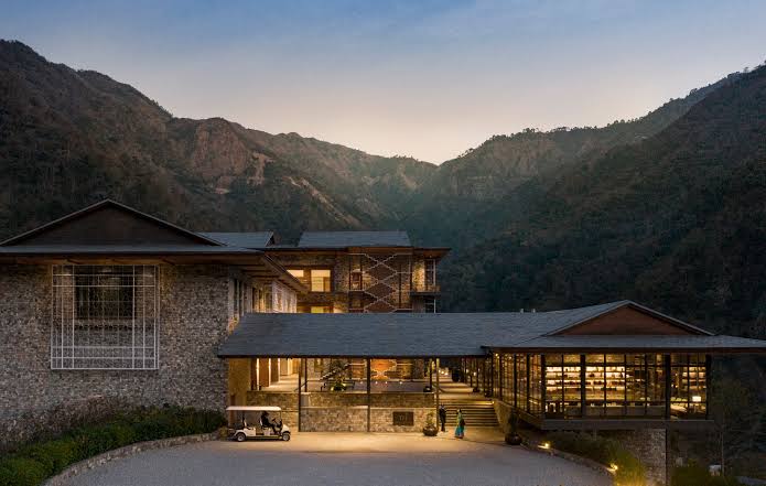 Luxury resort wedding reception setup representative of Taj Rishikesh Resort & Spa style