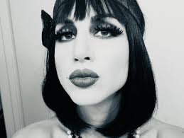 Dana DeLorenzo....partying like it's 1929...😳😍