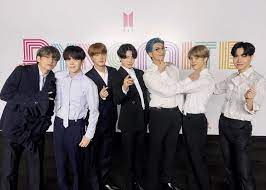 Anggota parlemen termuda korea selatan yang mengaku dirinya adalah penggemar bts, mengunggah beberapa gambar jungkook di media sosialnya. Heboh Bts Dianggap Tak Penting Oleh Artis Kuis Anne Hegerty Army Ngamuk Rasialis Pikiran Rakyat Pangandaran