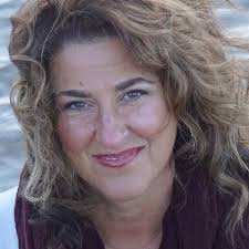 Amazon.com: The Covert Passive-Aggressive Narcissist: Recognizing the  Traits and Finding Healing After Hidden Emotional and Psychological Abuse  (The Narcissism Series): 9780998621340: Mirza, Debbie: Books