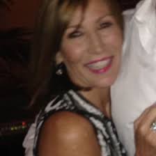 Lori McDevitt (Lorimcdv)