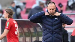 Übertragung von rb leipzig gegen borussia dortmund live in tv und stream. Sc Weiche Flensburg 08 Holstein Kiel Im Dfb Pokal Ubertragung Live Im Tv Stream Free Tv Liveticker Aufstellung Spielstand Sender Termin Uhrzeit Heute Am 7 8 21