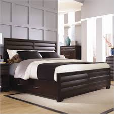 Two underbed storage drawers provide ample room for stowing away spare bedding and more. Queen Size Bedroom Design