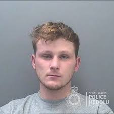 Levi Hyde's Instagram, Twitter & Facebook