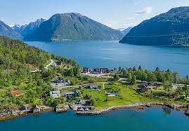 Its history tells many stories, from famous balestrand, as the administrative centre of the balestrand commune is a picturesque town situated. Dragsvik Fjordhotell Updated 2021 Prices Hotel Reviews Balestrand Norway Tripadvisor